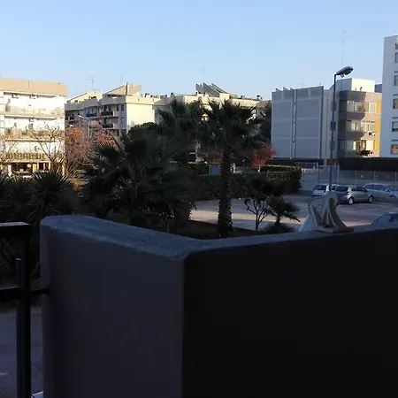 Casa Menhir Aet בארי