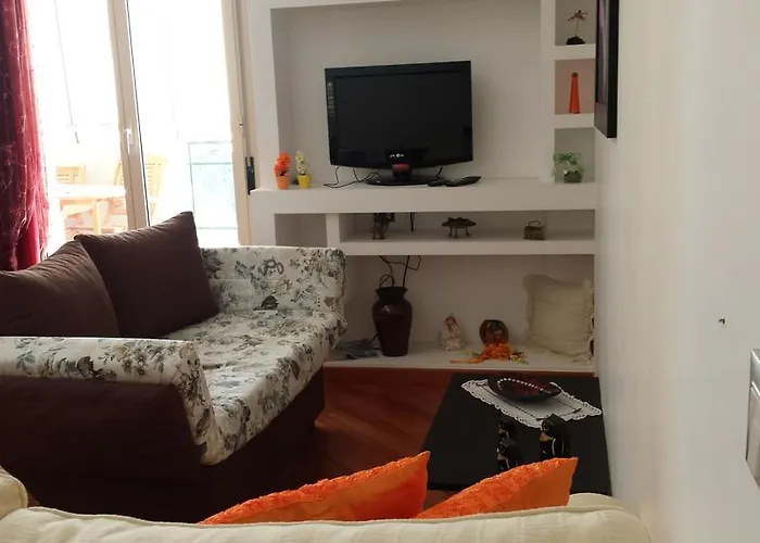 Casa Menhir Aet *